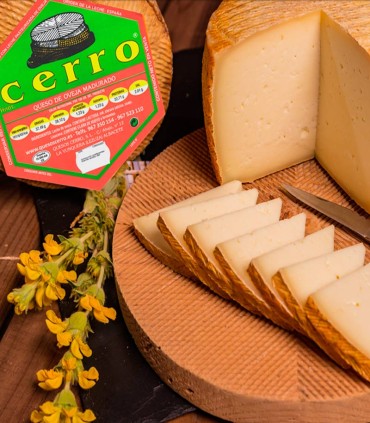 Queso Semicurado madurado corte con navaja