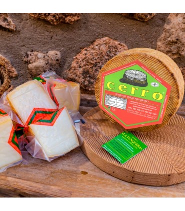 Queso Semicurado madurado en cuartos al vacio de quesos cerro